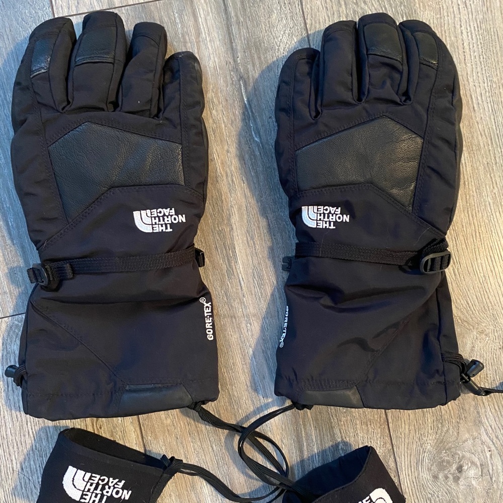 North Face goretex ski gloves